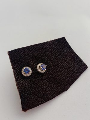 Tanzanite and Diamonds studs