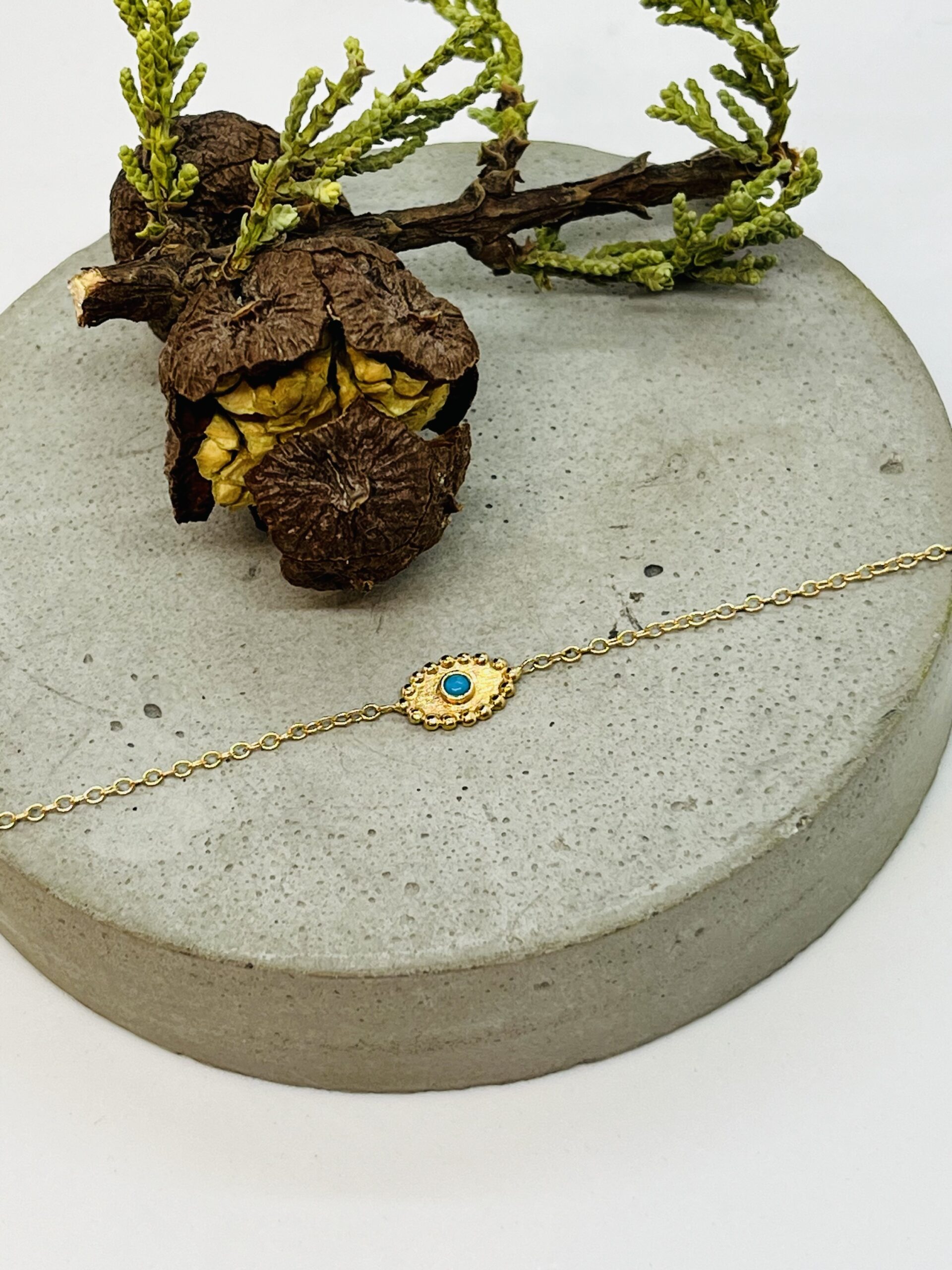 Anzie 
Dew Drop Evil Eye Bracelet