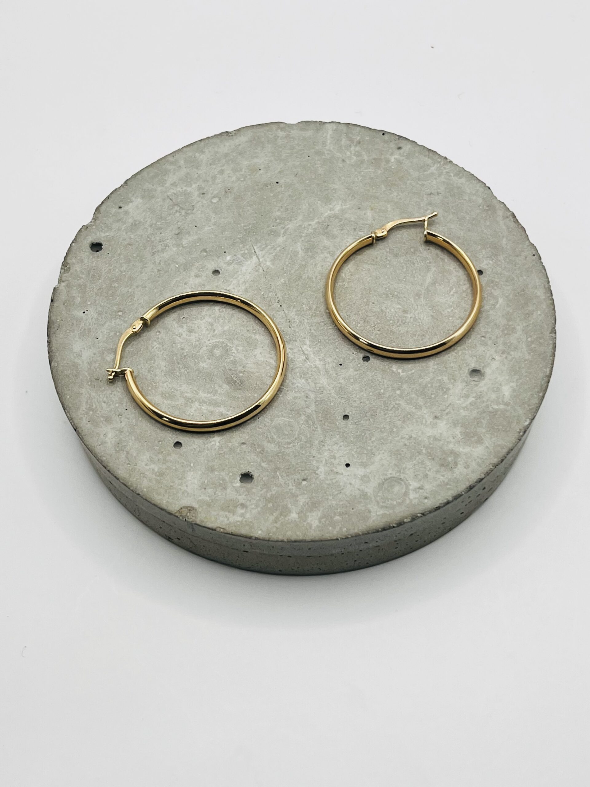 The Perfect Gold Hoop-14k